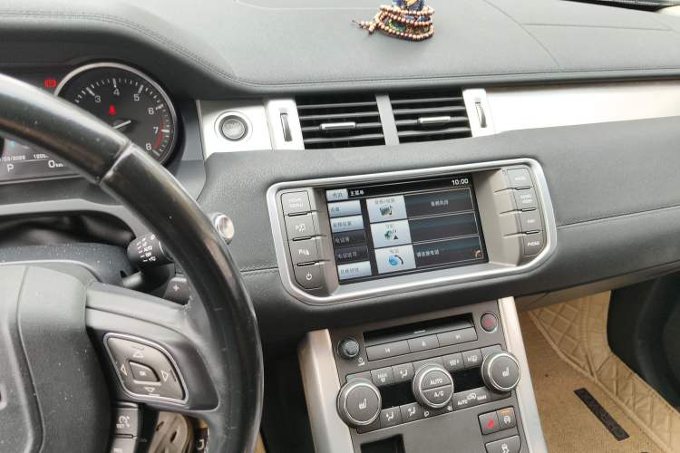 Used Land Rover Range Evoque 2014 2.0T 5-Door Luxury Edition