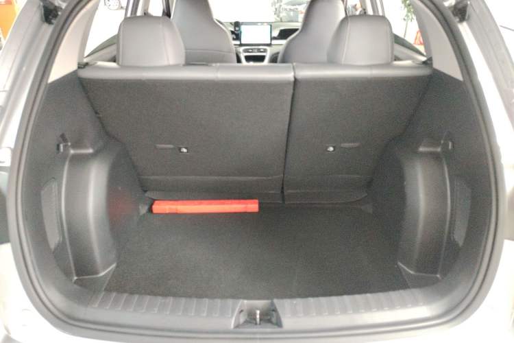 Used Geely Galaxy Geome 2025 310km Youth Edition
