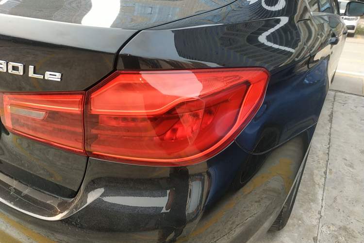 Used BMW 5 Series New Energy 2020 530Le Luxury Package Exterior 3