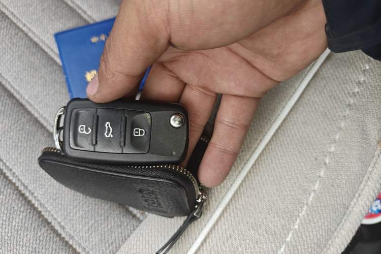 Used Volkswagen Tiguan 2016 300TSI Automatic All-Wheel Drive Luxury Edition Vehicle Key