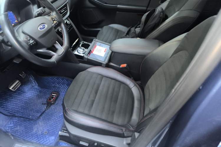 Used Ford Escape 2020 EcoBoost 245 Four-Wheel Drive ST-LINE Deluxe Edition
