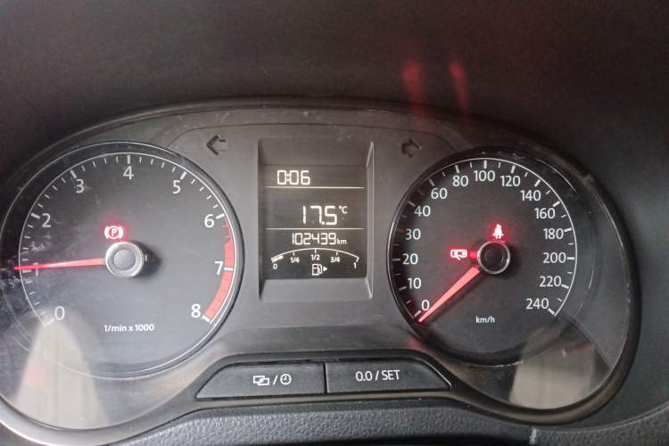 Used Volkswagen Polo 2014 1.4L Manual Fashion Edition