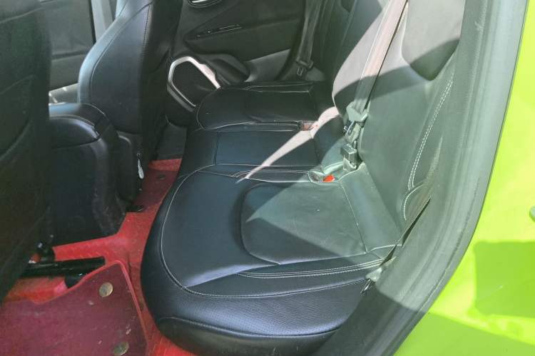 Used Jeep Renegade 2017 180T Automatic High-Energy Version
