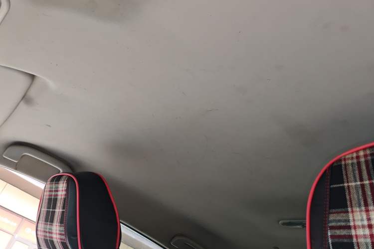 Used Venucia T70 2018 1.6L Manual Enjoyment Edition