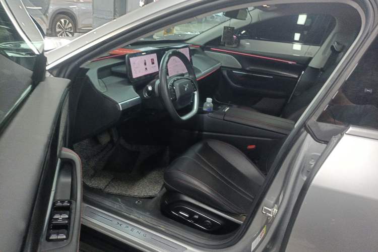Used XPeng P7 2022 670E+ Driver Seat
