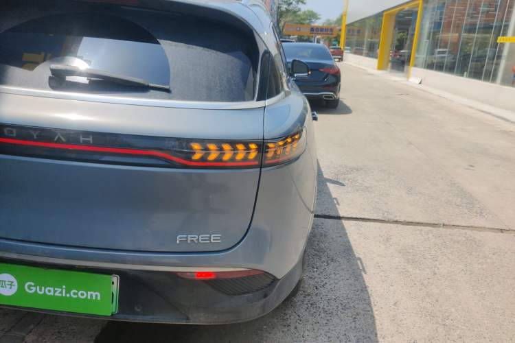 Used VOYAH FREE 2021 Four-Wheel Drive Standard Range-Extended Exclusive Luxury Package