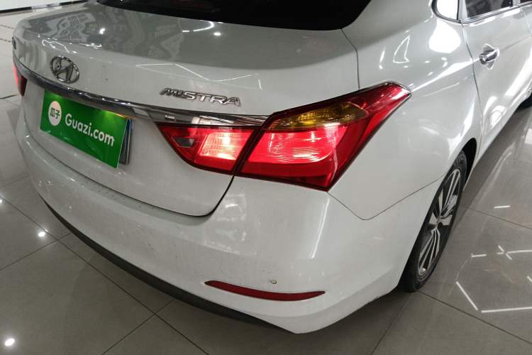 Used Hyundai Mistra 2016 1.8L Automatic Smart GLS Exterior 3