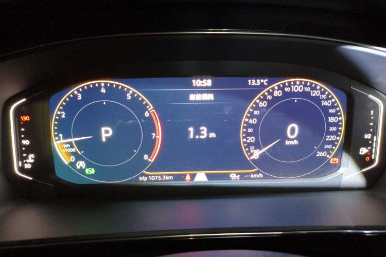 Used Volkswagen Passat 2024 330TSI Elite Edition Instrument Cluster