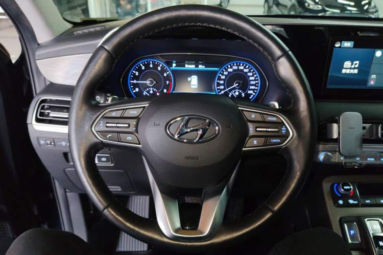 Used Hyundai Palisade 2021 3.5L Automatic 4x4 GLS
