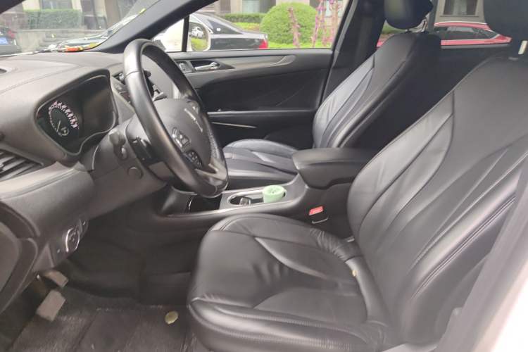 Used Lincoln MKC 2019 2.0T Two-Wheel Drive Luxury Edition China VI Standard
