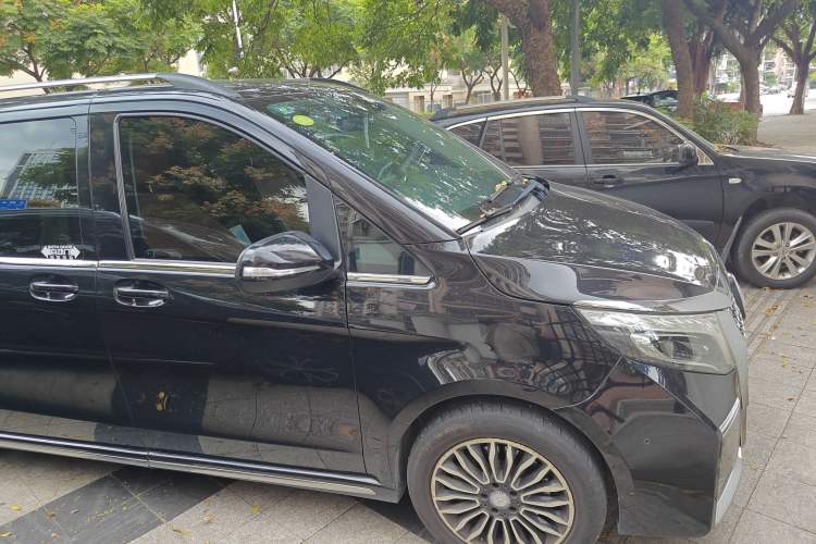 Used Mercedes-Benz V-Class 2018 V 260 Avantgarde Edition China VI