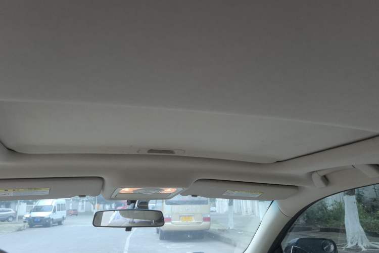 Used CHANGAN Raeton 2014 1.8T Automatic Elite Anniversary Edition China IV Standard
