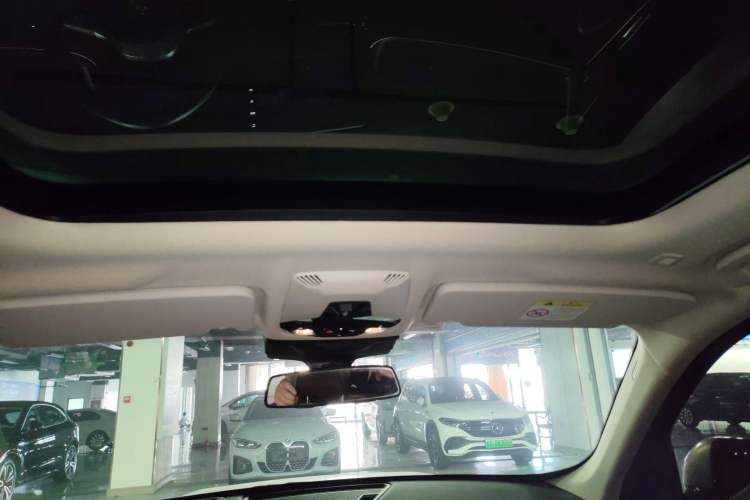 Used BMW iX1 2023 xDrive30L X Design Package Headliner