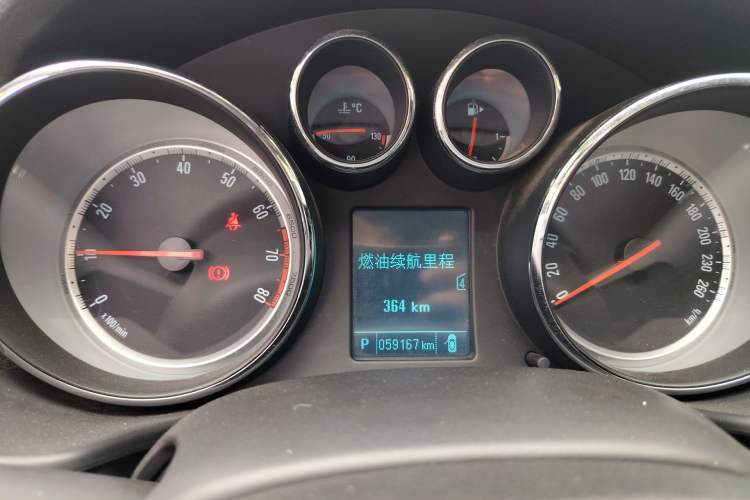 Used Buick Regal 2015 1.6T Leading Technology Model Instrument Cluster