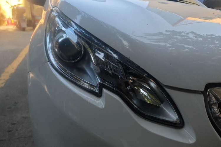 Used Peugeot 2008 2014 1.6L Automatic Fashion Edition