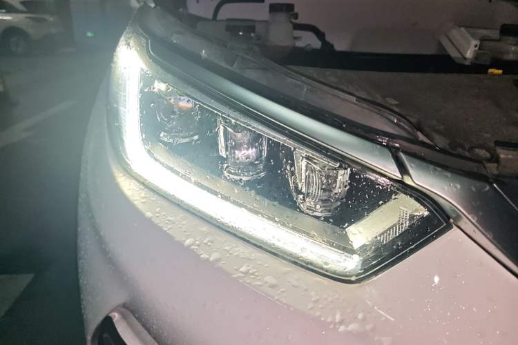 Used BYD Yuan Pro 2023 401KM Luxury Version Right Front Headlight