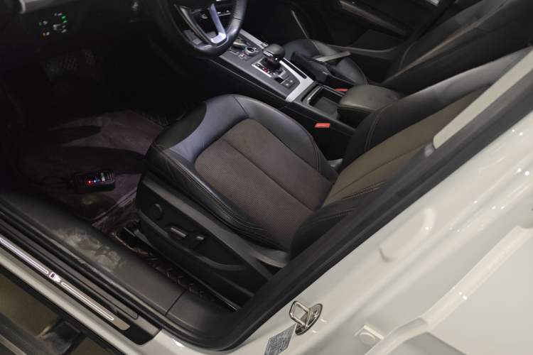 Used Audi Q5L 2018 40 TFSI Prestige Fashion Edition China VI
