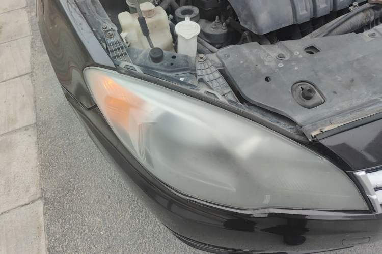 Used Soueast V5 Lingzhi 2012 1.5L Manual Standard Edition Right Front Headlight