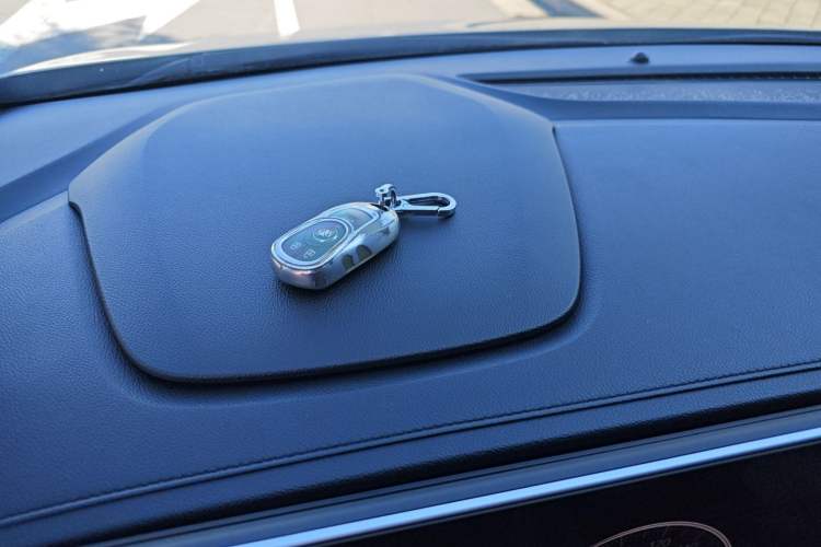 Used Buick GL8 2022 ES Landtrek 653T Comfort Edition
