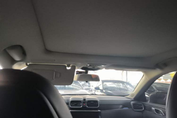 Used Lynk & Co 02 2019 High-Energy Edition 2.0T Automatic Two-Wheel Drive Rugged Version China VI Standard
