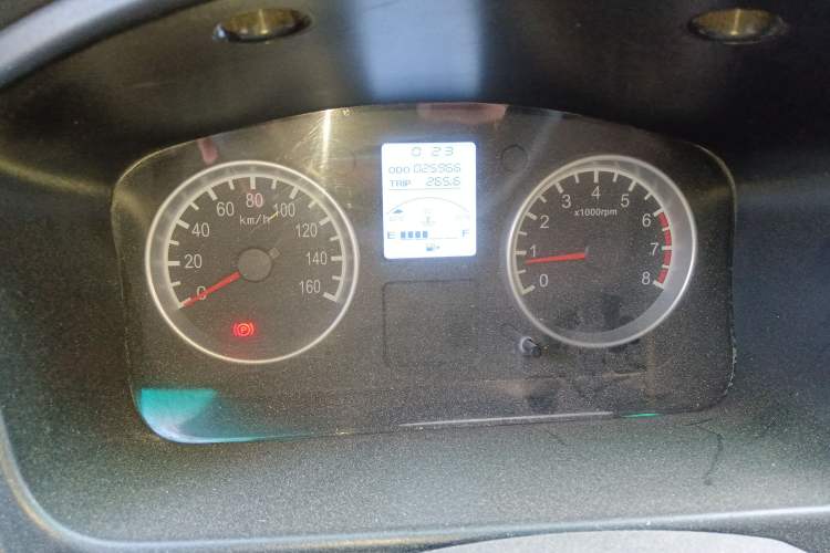 Used Jinbei Hiace X30 2013 1.3L Standard Version
