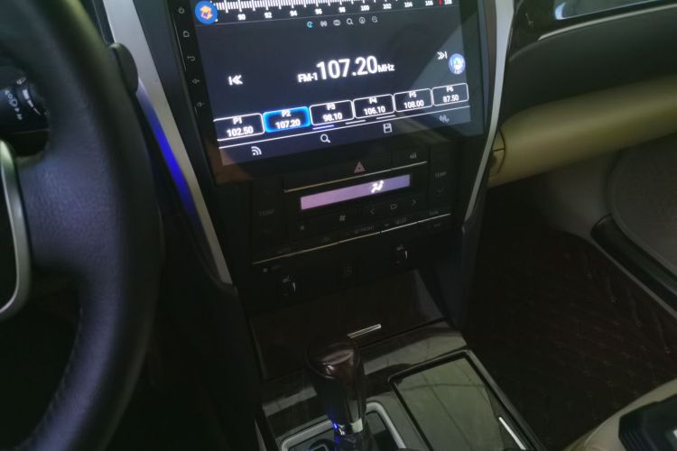 Used Toyota Camry 2016 2.0G 10th Anniversary Leading Edition
