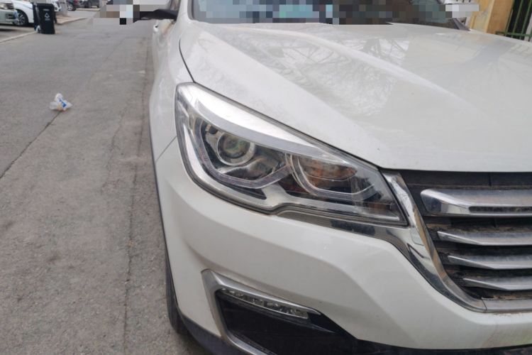 Used Hanteng X7 2018 X7S 1.5T Automatic Luxury Model Right Front Headlight