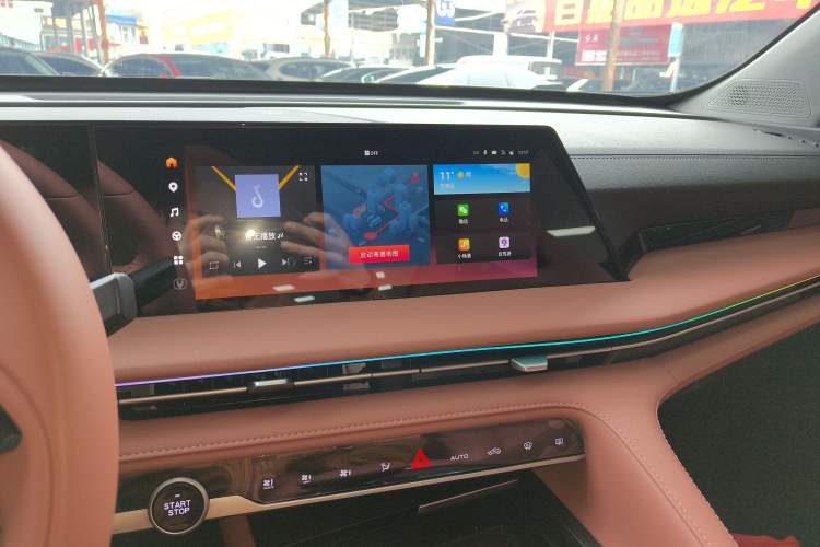 Used CHANGAN CS75 PLUS 2023 3rd Generation 1.5T Automatic Prestige Model Audio And AC Panel