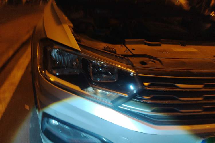 Used Volkswagen C-TREK 2017 230TSI DSG Luxury Model
