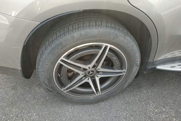 Used Mercedes-Benz EQC 2020 EQC 400 4MATIC Exterior 5