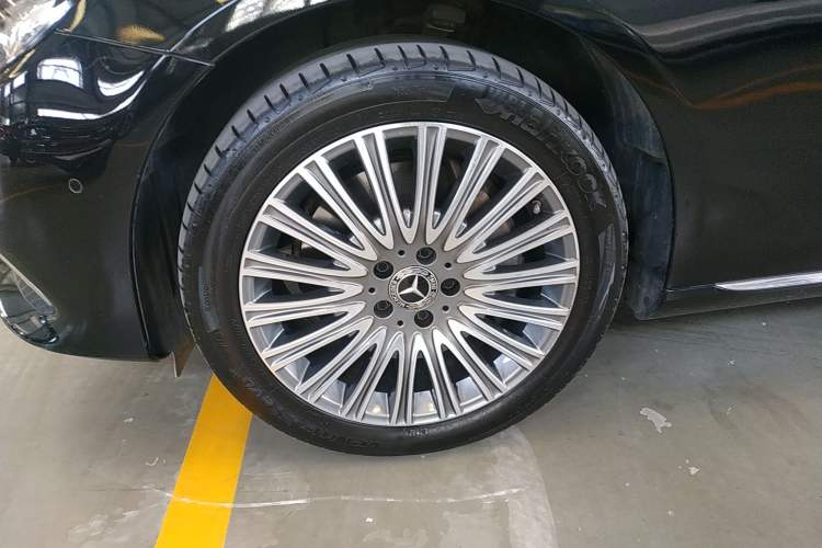 Used Mercedes-Benz E-Class 2020 Restyled E 300 L Exclusive Edition
