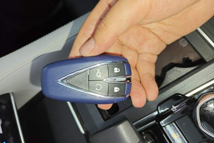 Used CHANGAN CS75 PLUS 2023 3rd Generation 1.5T Automatic Pilot Model Vehicle Key