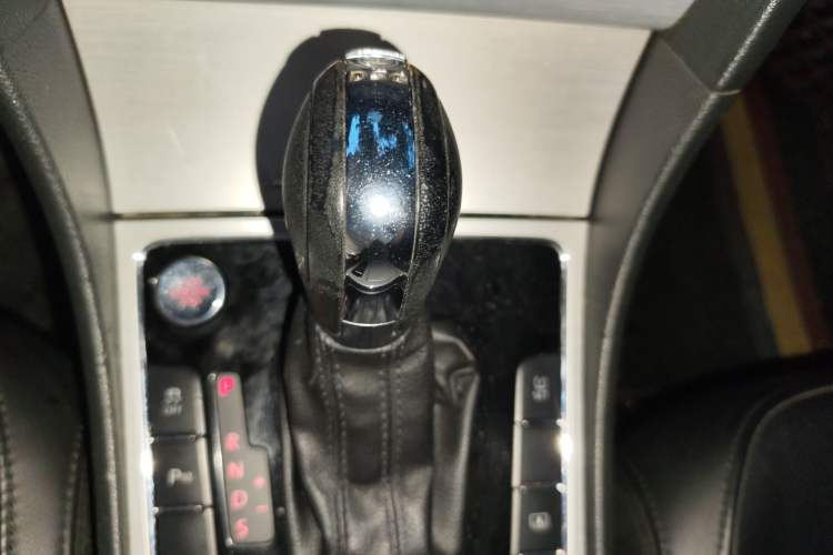 Used Volkswagen Passat 2014 2.0 TSI DSG Prestige Navigation Edition
