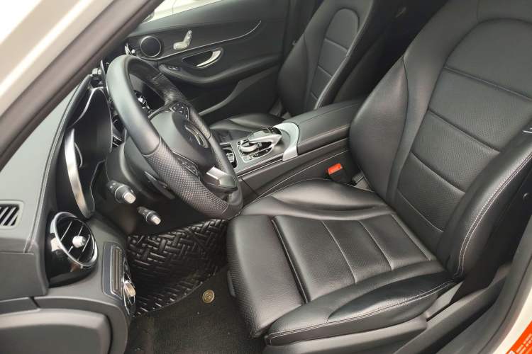 Used Mercedes-Benz C-Class 2015 C 180 L Sport Edition
