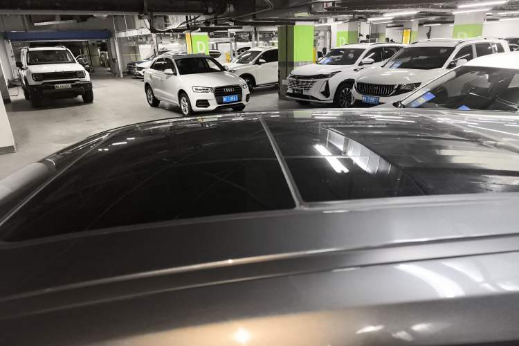 Used Oshan X5 2021 1.5T DCT Prestige Edition
