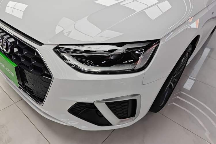 Used Audi A4L 2022 40 TFSI Fashion Dynamic Model