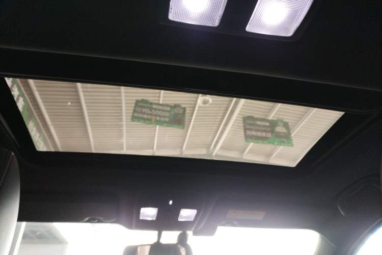 Used Mazda Atenza 2018 2.5L Blue Sky Prestige Edition China VI compliant Headliner