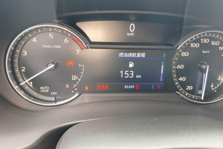 Used Cadillac XT4 2021 28T Two-Wheel Drive Leading Version Odometer Close Up