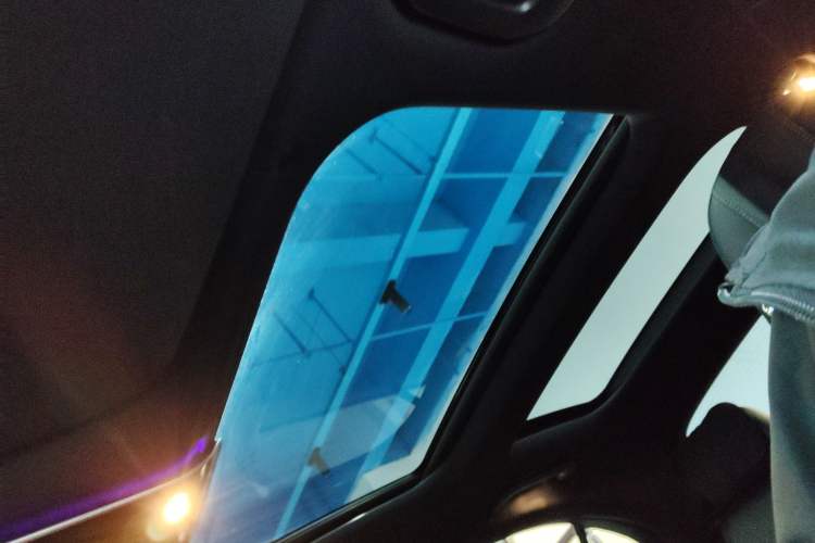 Used Mercedes-Benz C-Class 2024 Restyled C 260 L Sport Edition Headliner