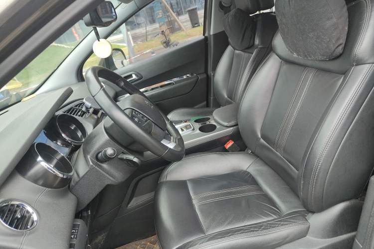 Used Peugeot 3008 2016 2.0L Automatic Trend Edition Left Front Seat