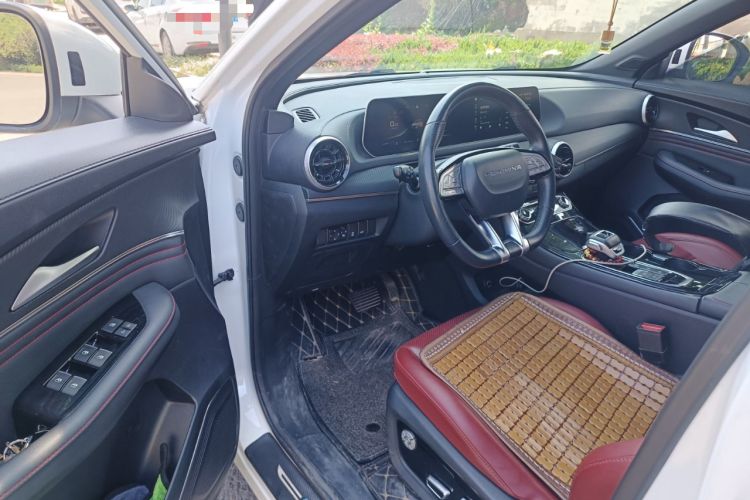 Used FORTHING T5 EVO 2021 1.5TD DCT Glory Edition
