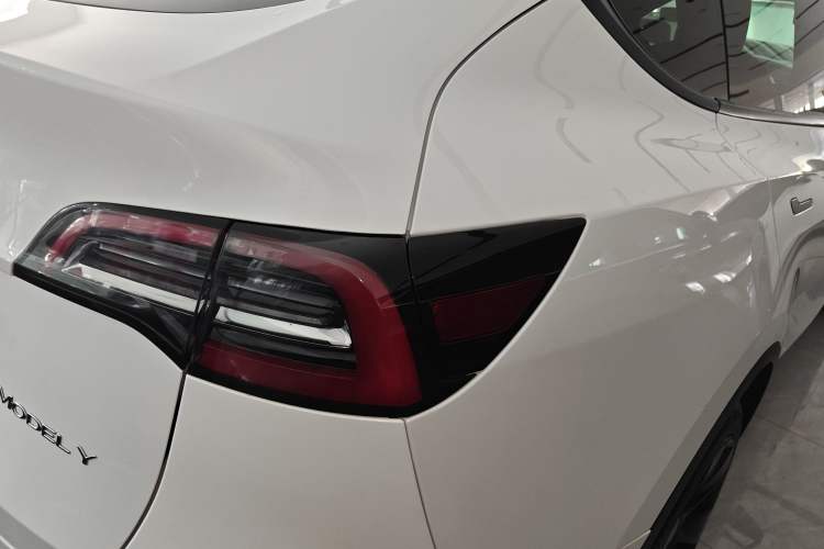 Used Tesla Model Y 2022 Rear-Wheel-Drive Version
