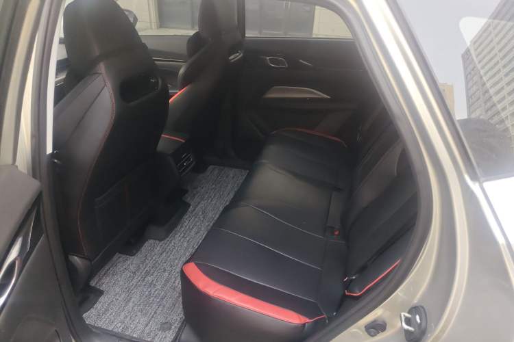 Used CHANGAN OSHAN Z6 2022 Blue Whale 1.5T DCT Smart Navigation Model
