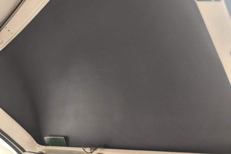 Used Golden Dragon Hiace 2021 1.8L Gasoline Version Long Wheelbase High-Roof Model LJ4A18Q6 Headliner