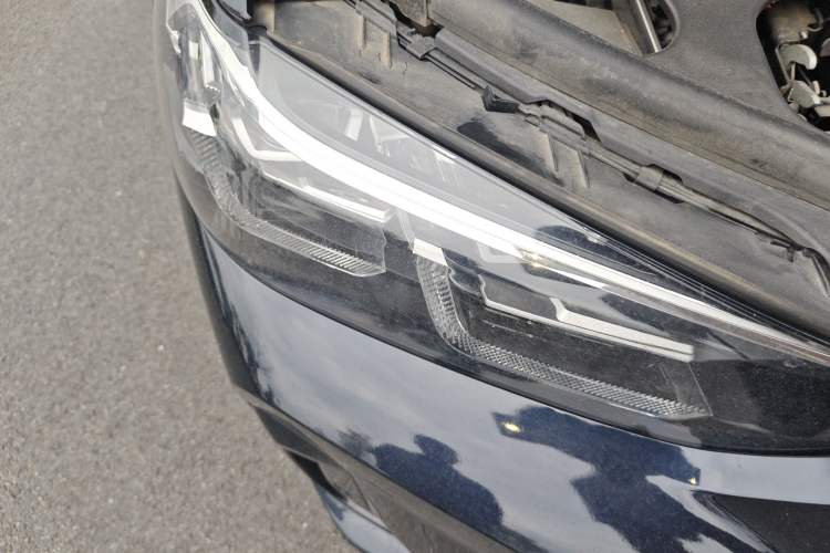 Used BMW iX3 2023 Leading Model Right Front Headlight