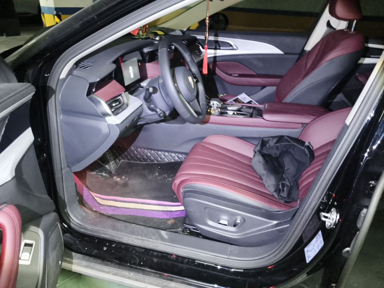 Hongqi H5 2025 1.5T DCT Qiyun 500 000th Unit Commemorative Edition — снимка 16