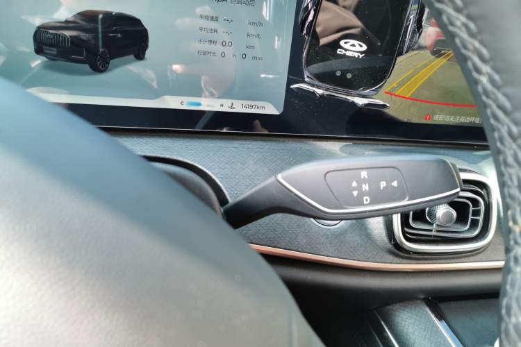 Used Chery Tiggo 9 2023 2.0T Dual-Clutch Two-Wheel Drive Leading Edition 5 Seats