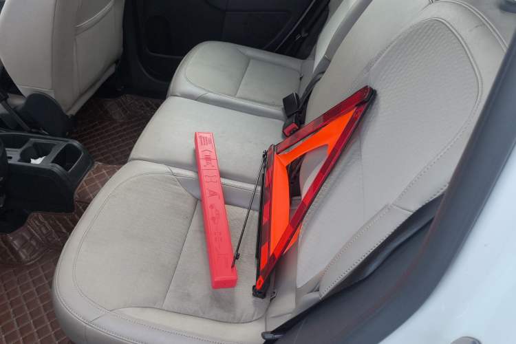 Used Skoda Yeti 2014 1.4TSI DSG Vibrant Edition Left Rear Seat