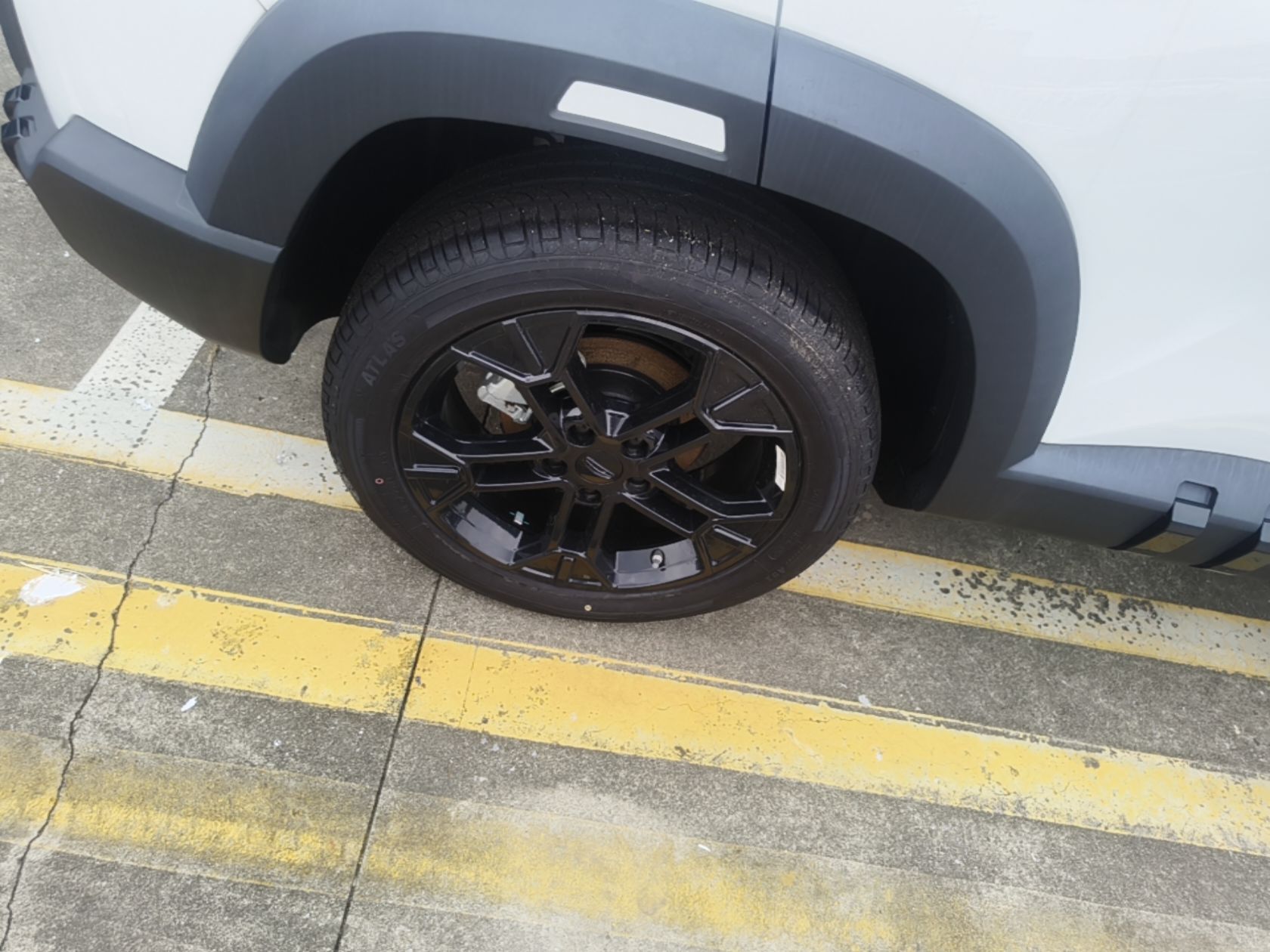 Geely Auto Cowboy 2025 1.5TD Trendy Play Edition — снимка 11