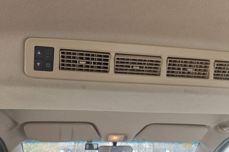 Used Wuling Hongguang 2015 1.5L S Basic Version China V Standard